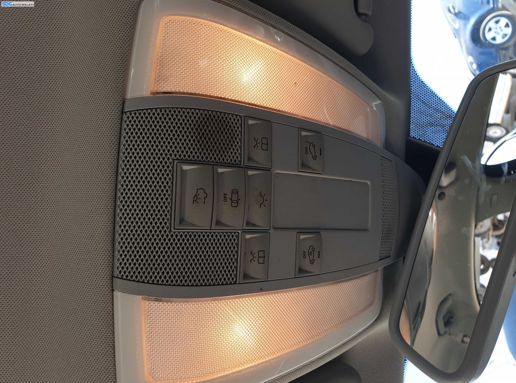 Plafoniera Lumini Lampa Iluminare Habitaclu Mercedes Clasa C Class W204 2007 - 2014 [K6815]