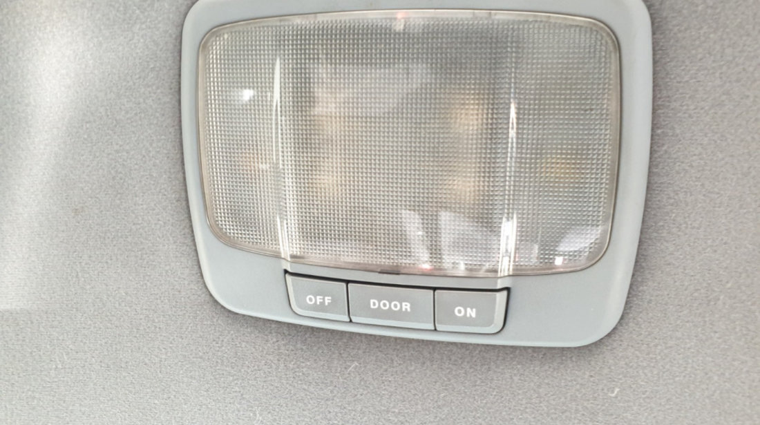 Plafoniera Lumini Lampa Iluminare Plafon Habitaclu Spate Hyundai Terracan 2001 - 2007 [C2815]