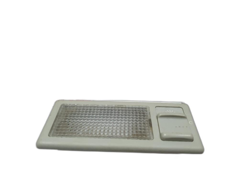 Plafoniera lumini Volkswagen Polo (6K5) Break 1998 1.9 TDI OEM 1L0947105C