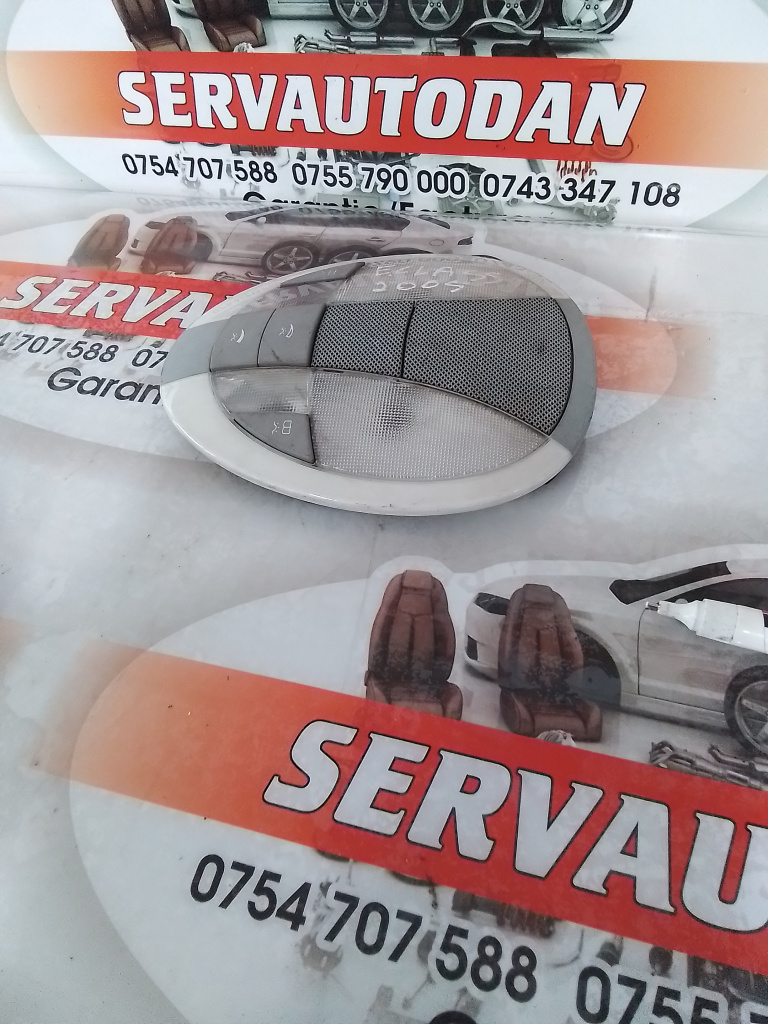 Plafoniera Mercedes-Benz E-Class (2002-2008) [W211] 2.2 Motorina 2005, A2118202201 / A2118206701