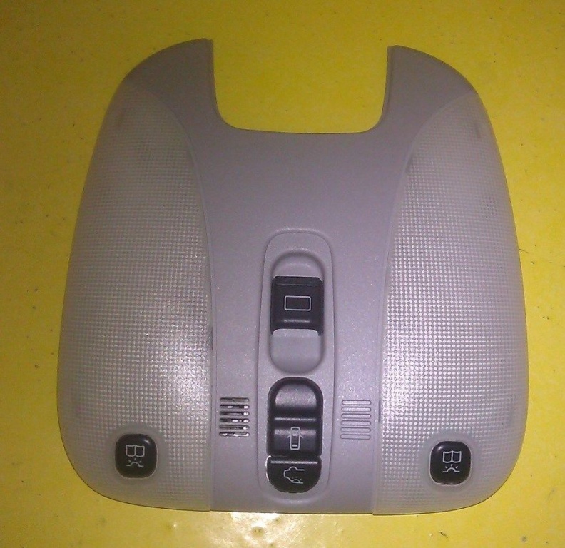 Plafoniera Mercedes S-class w220 OEM:A2208201001