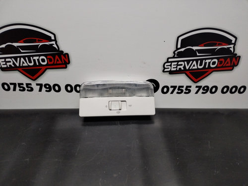 Plafoniera Skoda Octavia (1996-2010) 1.9 Motorina 2006, 8L0947105A