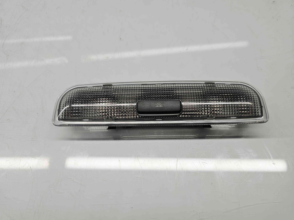 Plafoniera spate Audi A3 Sportback (8PA) [Fabr 2004-2013] Facelift 8P0947111