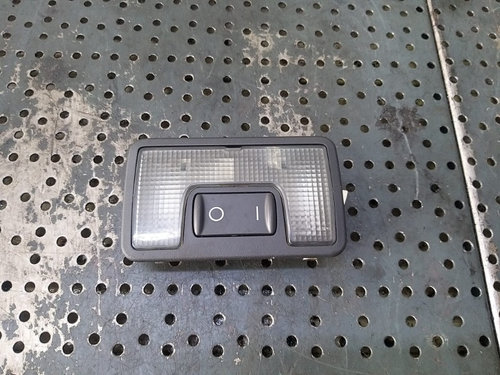 Plafoniera spate audi a4 b7 8e 8z0947123