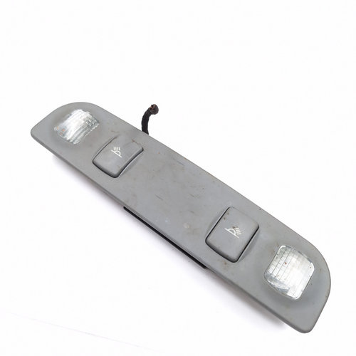 Plafoniera Spate,centru Audi A4 B7 (8E) 2004 - 2008 8E0947111A, 8E0.947.111A