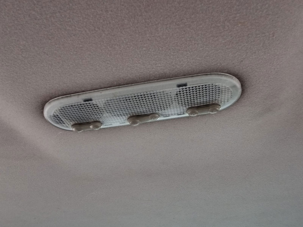 Plafoniera spate Renault Scenic 2 [Fabr 2003-2008] 1.5 DCI K9K734 76KW / 103CP
