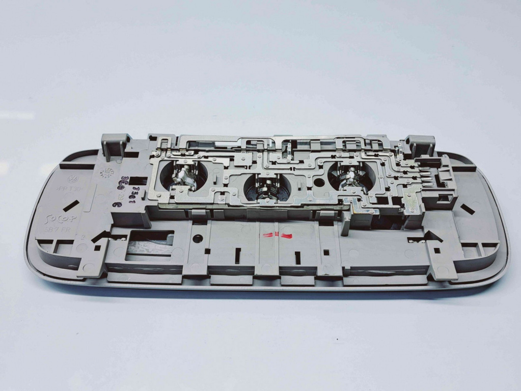 Plafoniera spate Volkswagen Jetta 3 (1K2) [Fabr 2005-2010] 3C0947291C