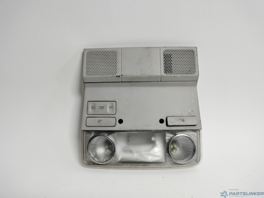 Plafoniera VOLKSWAGEN GOLF V (1K1) [ 2003 - 2009 ] 1.6 (BGU, BSE, BSF, CCSA) 75KW|102HP VAG OEM 1K0947105G