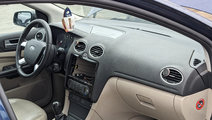 Planșa bord Ford Focus 2 completa cu airbag dreap...