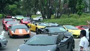 Planeta Lamborghini: Zeci de supercaruri invadeaza strazile din Singapore