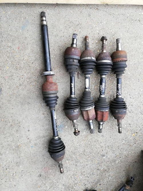 Planetară stanga scurta,dreapta lunga Opel Astra H,Zafira B 1.9 CDTI,