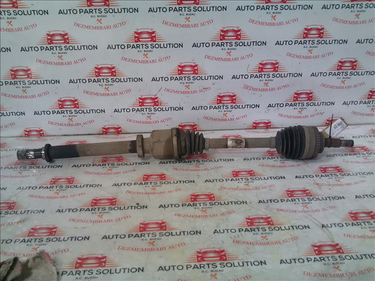 Planetara dreapta 1.5 dci RENAULT CLIO an fabr. 2010