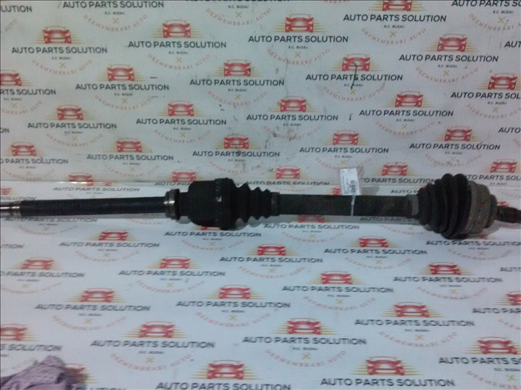 Planetara dreapta 1.6 HDI PEUGEOT 308 an fabr.2009