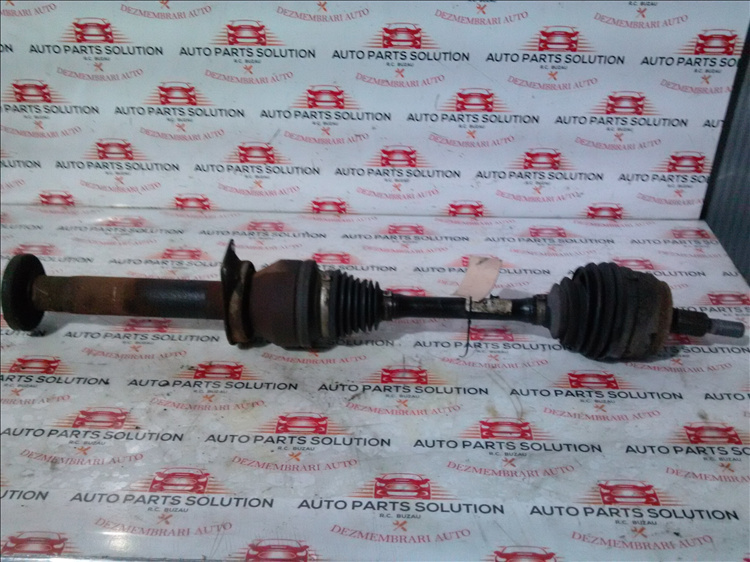 Planetara dreapta 2.5 tdi VOLKSWAGEN TRANSPORTER T5 an fabr. 2009