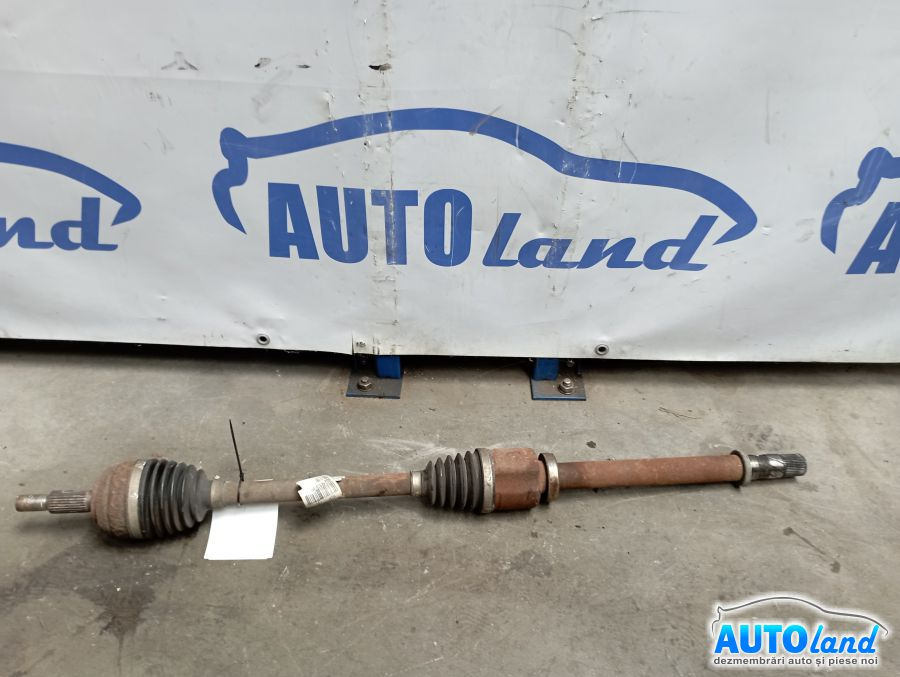 Planetara Dreapta 391001339r 1.9 DCI Renault MEGANE III Hatchback BZ0/1 2008