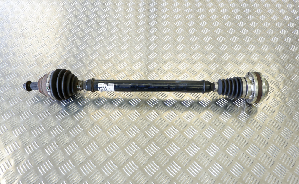 Planetara dreapta 3C0407272AJ VW Passat CC 2.0 TDI 177cp cod motor CFG