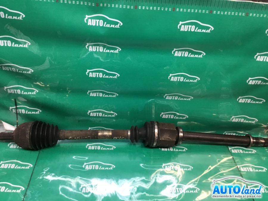Planetara Dreapta 8200436366 1.9 DCI Renault SCENIC II JM0/1 2003