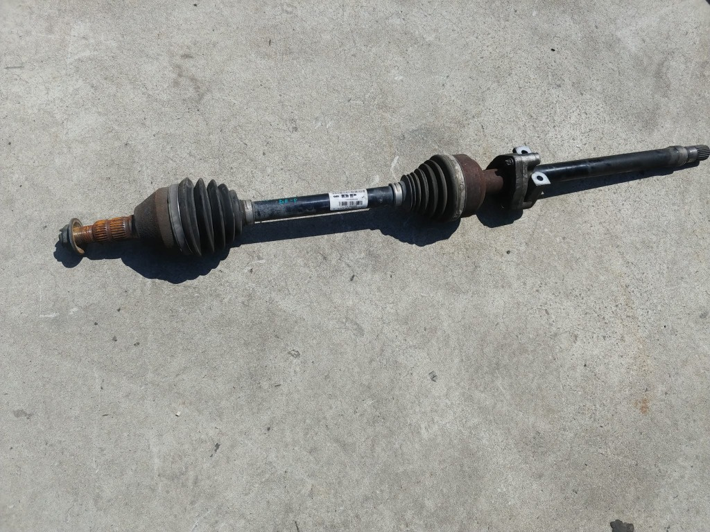 Planetara dreapta fata 1.7cdti a17dtr opel astra j 13250839