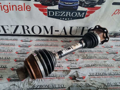 Planetara dreapta fata Audi A5 B8 4.2 TFSI quattro 354 cai motor CAUA cod piesa : 8K0407271Q