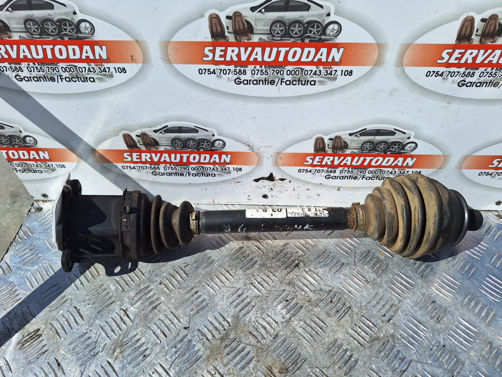 Planetara dreapta fata Audi A6 (2004-2011) [4F2, C6] 3.0 Motorina 2008, 4F0407272J