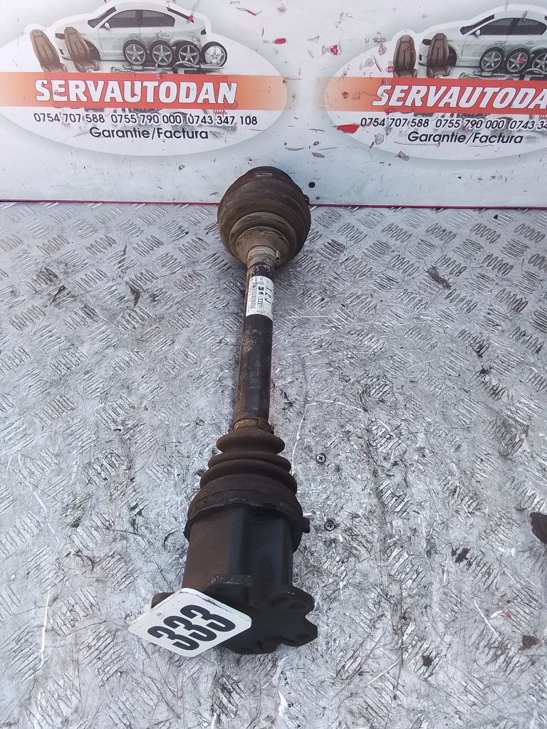 Planetara dreapta fata Audi A6 (2004-2011) [4F2, C6] 3.0 Motorina 2006, 4F0407272J