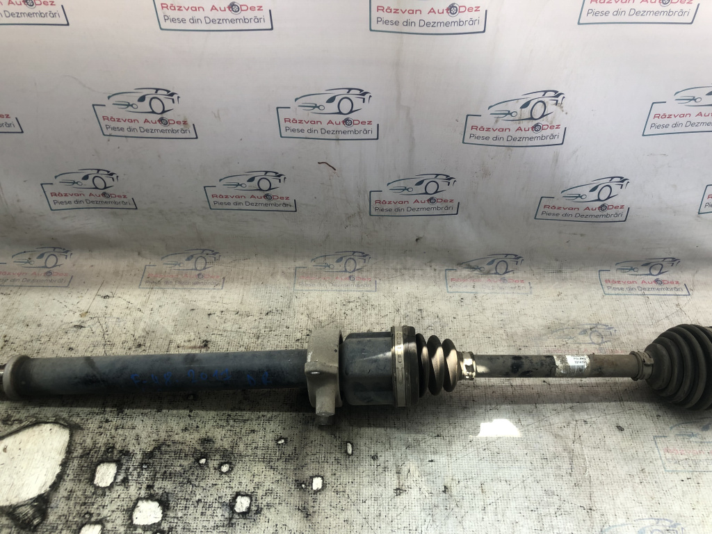 Planetara dreapta fata BMW X1 F48 2017, 864336802
