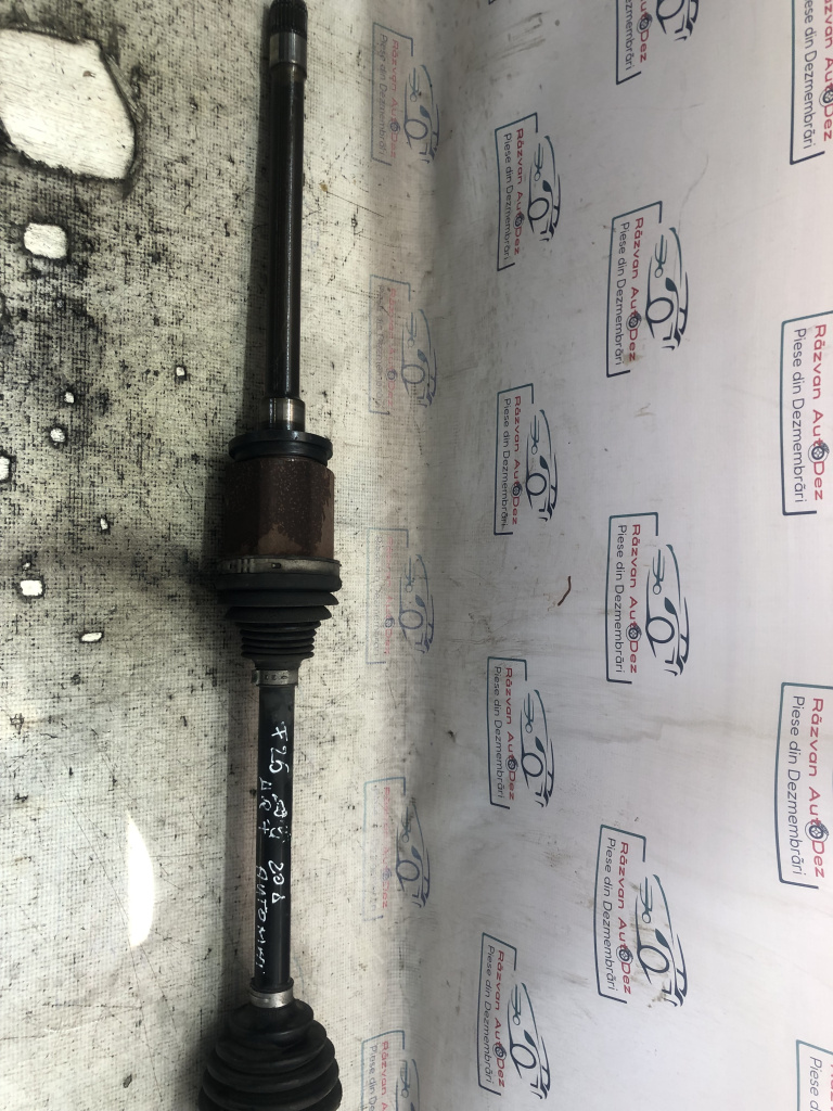 Planetara dreapta fata BMW X3 F25 2.0 Motorina 2015, 759802804