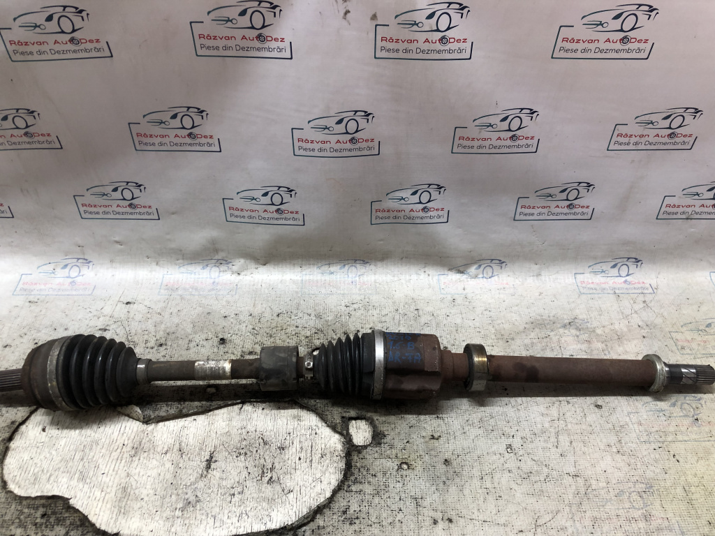 Planetara dreapta fata Dacia Duster 1.6 Benzina 2019, 391001740R