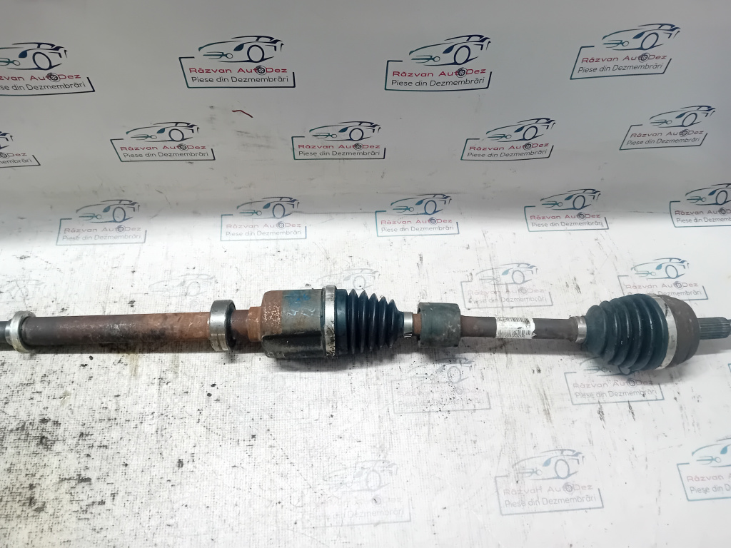 Planetara dreapta fata Dacia Duster 1.6 Benzina 2014, 391001740R