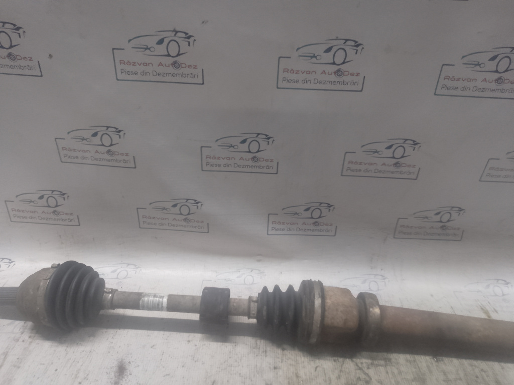 Planetara dreapta fata Ford B-MAX 2013, CV113B436AE