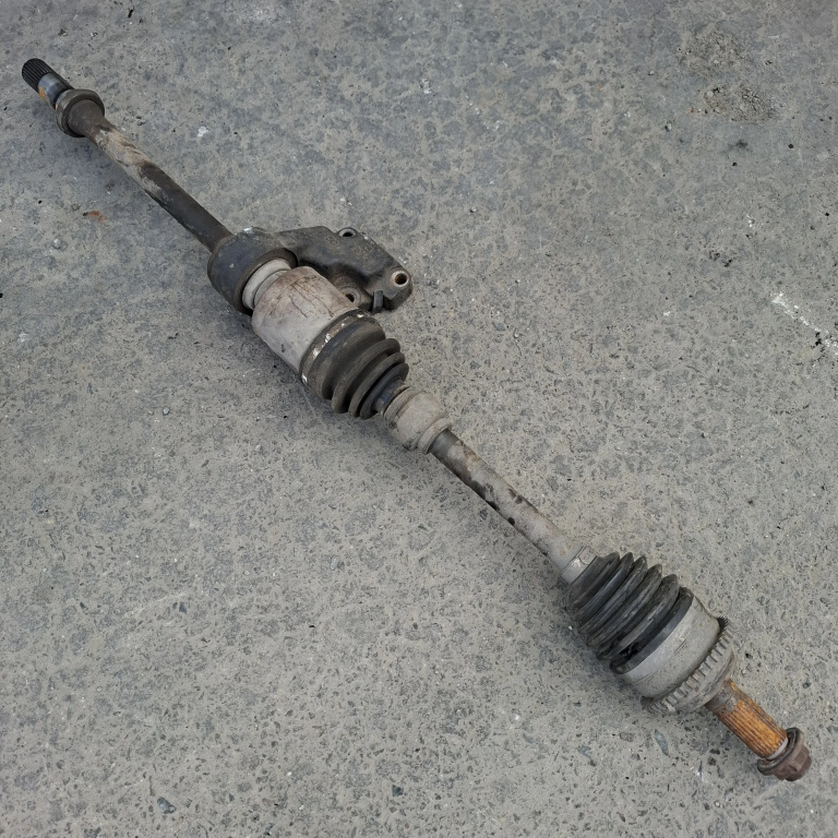 Planetara Dreapta Fata Mazda 6 (Gg) 2002-2008 2.0 Lf17 Benzina