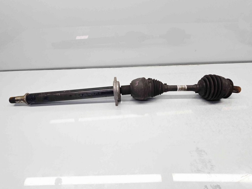 Planetara dreapta fata Mercedes Clasa A (W176) [Fabr 2012-2018] A2463303200 1.8 CDI 651901 80KW / 109CP