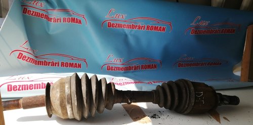 Planetara dreapta fata Nissan Navara Motor 2.5dci 171cp YD25DDTi