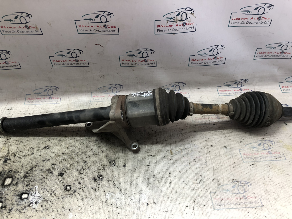 Planetara dreapta fata Nissan Qashqai 1.6 Motorina 2012, 2X4