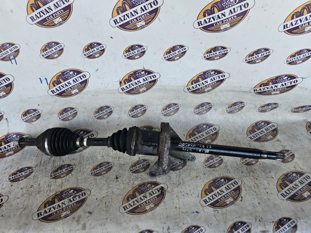 Planetara dreapta fata Nissan Qashqai+2 1.6 Motorina 2012
