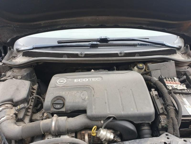 Planetara dreapta fata Opel Astra J Facelift 2012-2018 1.7CDTI 101cp 74kw