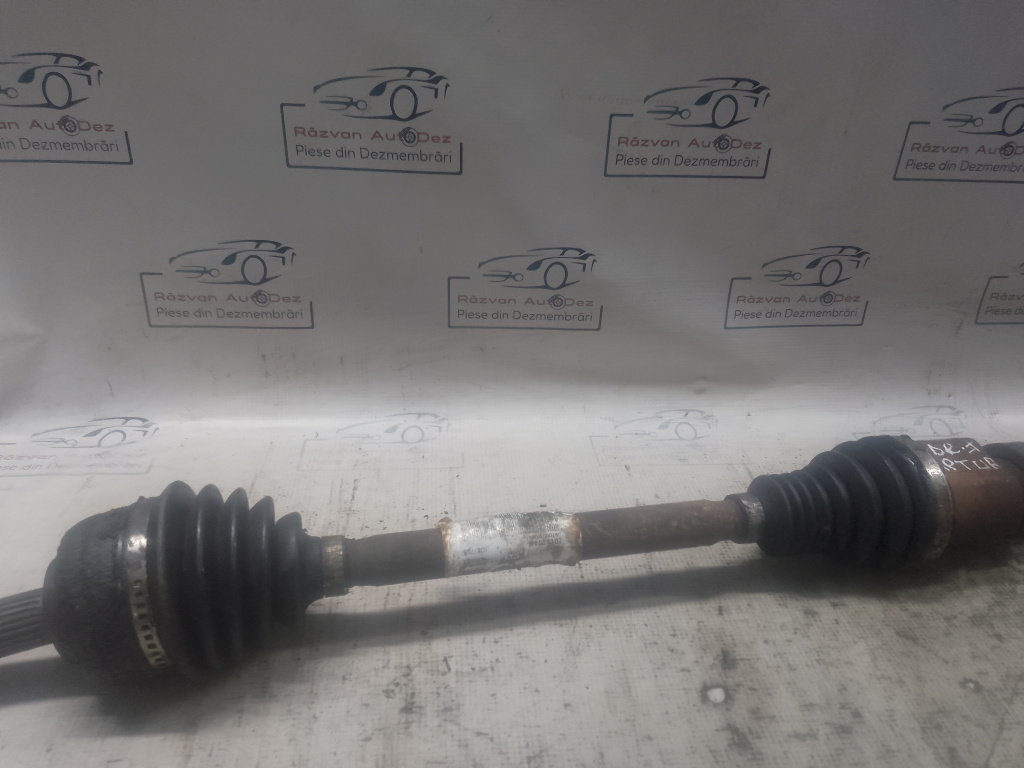 Planetara dreapta fata Renault Captur 1.5 2015, 391000367R