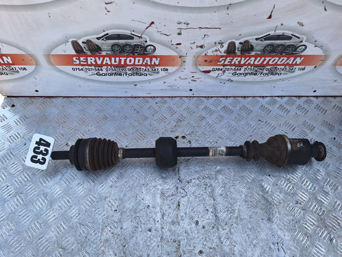 Planetara dreapta fata Renault Clio 2 (1998-2005) 1.2 Benzina 2003, 8200240430