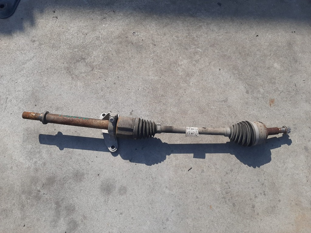 Planetara dreapta fata renault scenic 3 megane 3 1.5 dci 391006777r