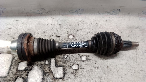 Planetara dreapta fata Volkswagen Touareg 3.0 Motorina 2012, 7P0407271C
