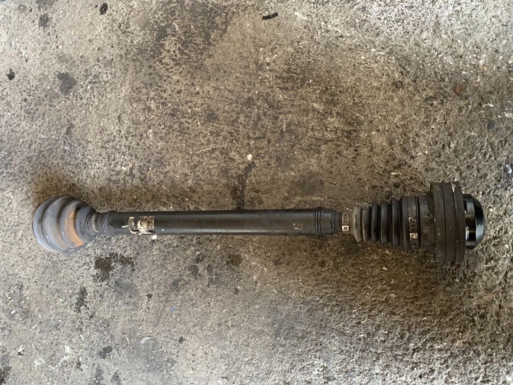 Planetara dreapta fata Volkswagen VW Jetta 5 [2005 - 2011] Sedan 4-usi 2.0 TDI MT (140 hp) (1K2)
