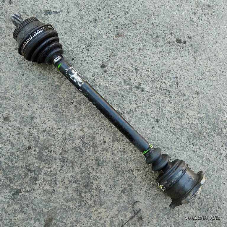 Planetara Dreapta Fata Vw Passat B5, B5.5 1996-2005 8D0407272