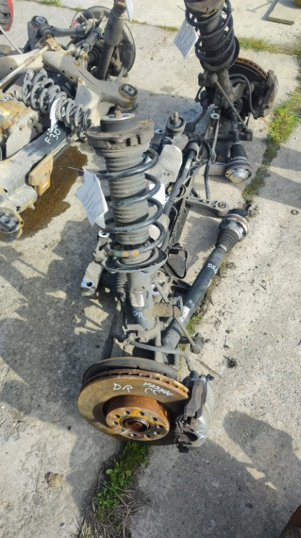 Planetara dreapta fata Vw Passat CC 2.0 TSI cod motor CCZA ,transmisie automata , an 2010 cod 1K0407...