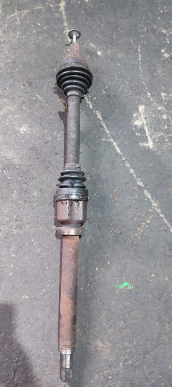 Planetara dreapta Ford Focus 2 1.8 TDCI 3M51-3B436-DAF