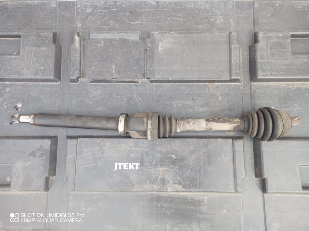 Planetara dreapta , Ford Focus MK II 1.6 TDCi , 90 cai COD - 30787788
