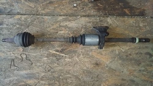Planetara dreapta nissan primastar 1.9 dci 6 trepte f9q760 101 cai