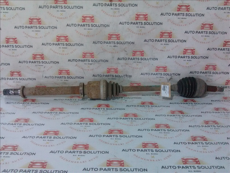 Planetara dreapta RENAULT CLIO 3, 1.5 DCI an fabr. 2011