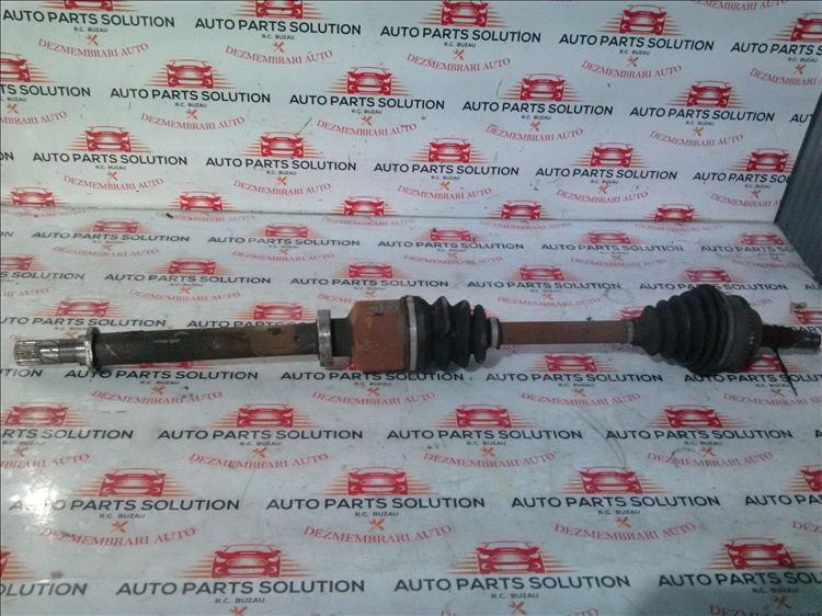 Planetara dreapta Renault CLIO SIMBOL 1.5 DCI an fabr. 2010