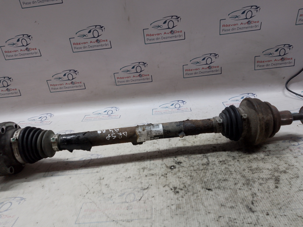 Planetara dreapta spate Audi A4 B9 3.0 Motorina 2016, 8W0501203E