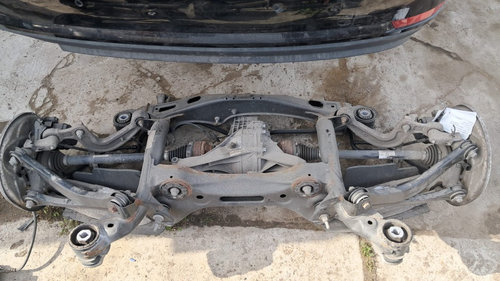 Planetara dreapta spate AUDI A4 B9 an 2017 cod 8W0501203D